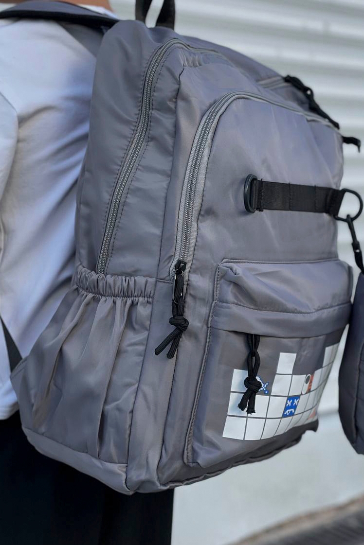 Фото товару Рюкзак підлітковий для хлопчика сірого кольору №2